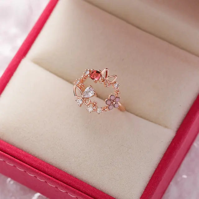 Exquisite Crystal Flower Ring